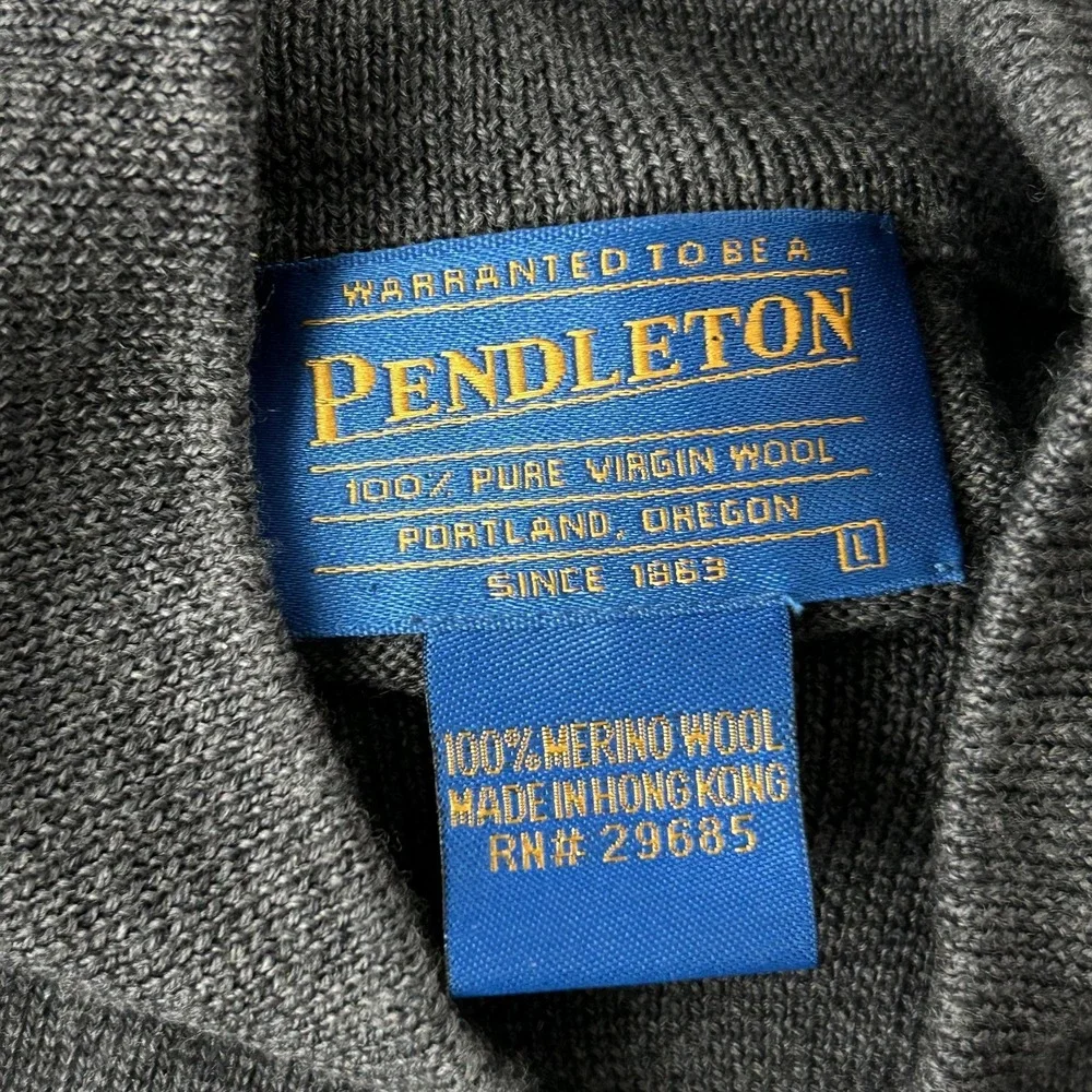 Pendleton Sweater Men Large Gray Merino Wool Mock Neck‎ Knit Hong Kong Vintage